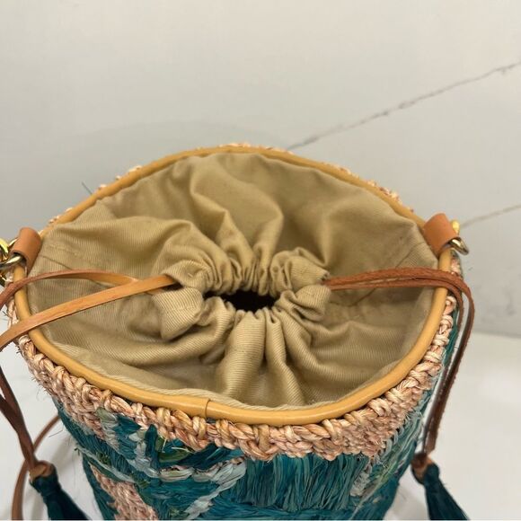 Aranaz Woven Bucket Bag - Picture 3 of 13